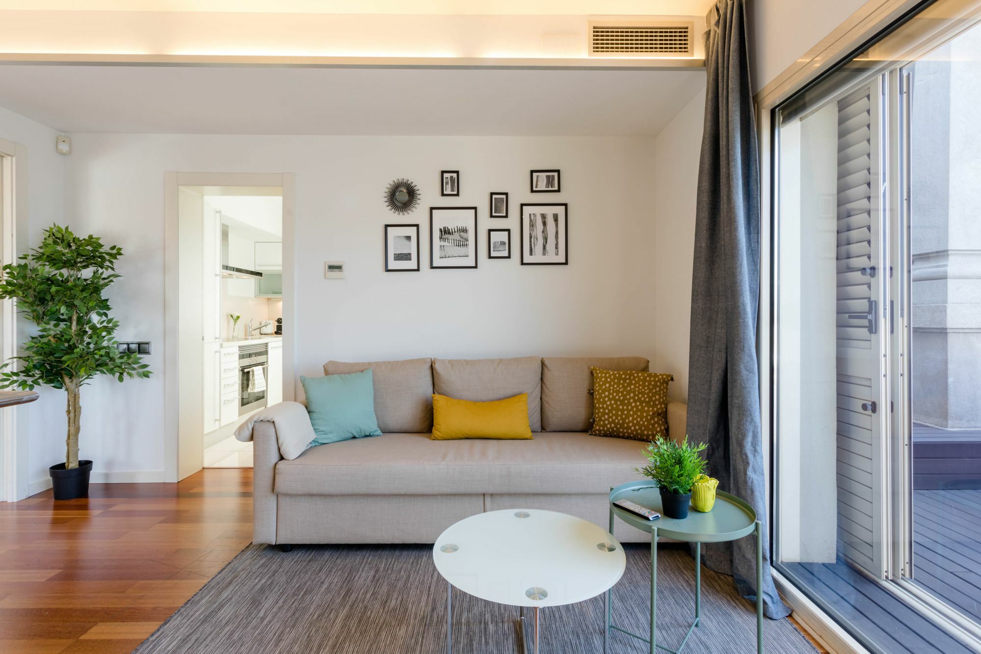 Unique Rentals - Placa Catalunya Central Apartments バルセロナ エクステリア 写真